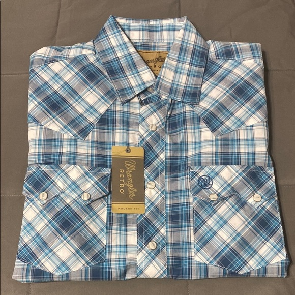 NWT Wrangler Retro modern fit pearl snap shirt. Size medium. - Picture 1 of 5